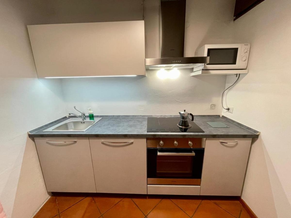 Sottoriva 12 City Center Large Apartment Werona Zewnętrze zdjęcie