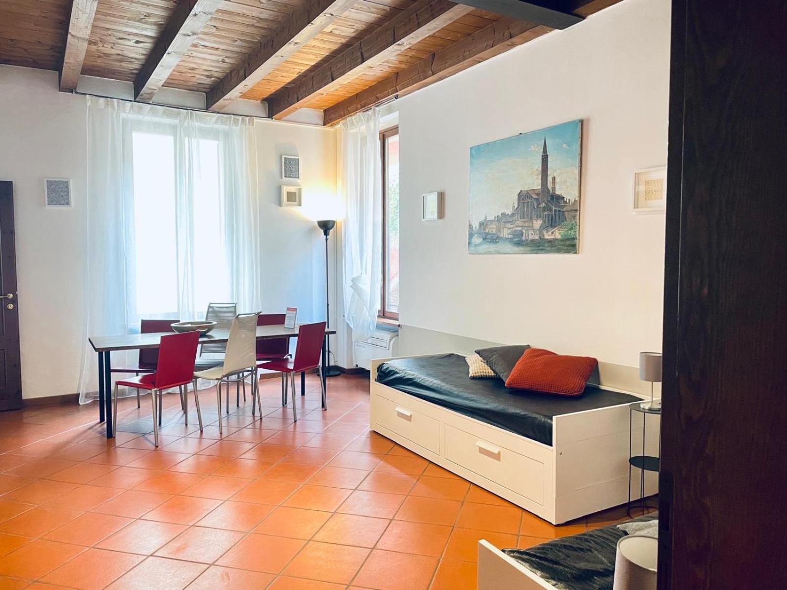 Sottoriva 12 City Center Large Apartment Werona Zewnętrze zdjęcie